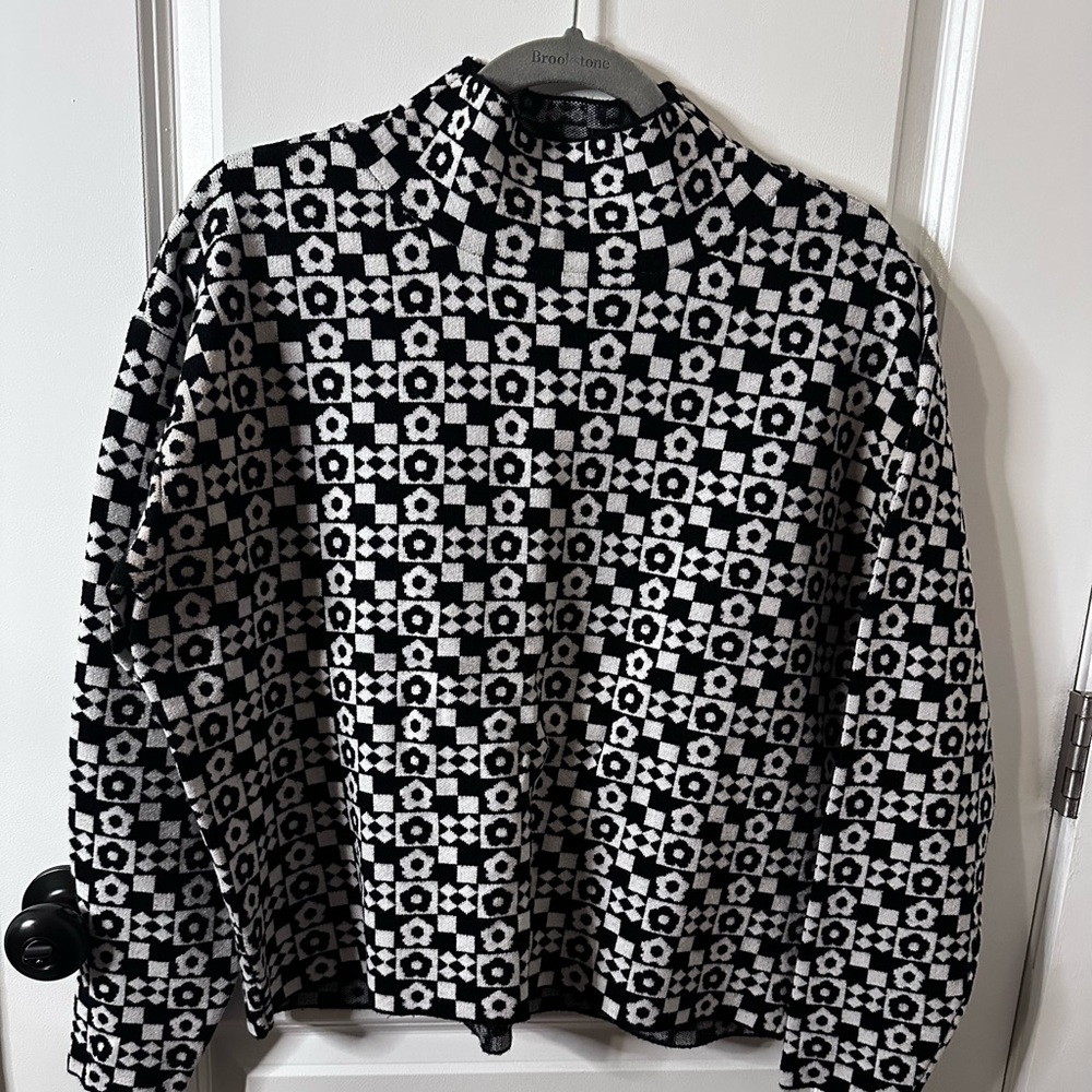 Anthropologie The Carys Mock-Neck Sweater in Black and White Geometric Pattern